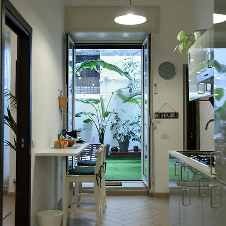Jama Maison Garden Apartment Naples